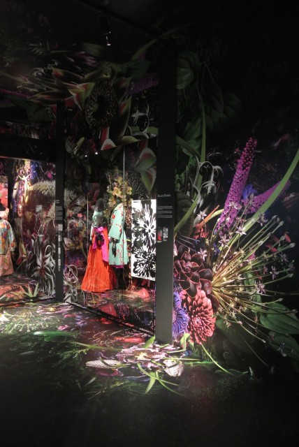 Dries Van Noten_Inspiration walk in his creative master mind. - The ...